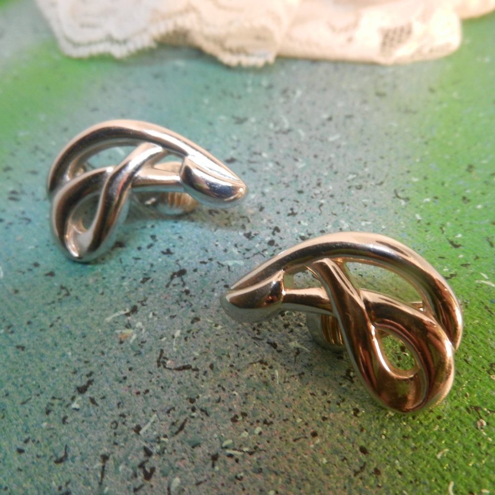 VTG Monet silver clip earrings swirly looped knots silver tone dressy studs glam - Picture 4 of 9